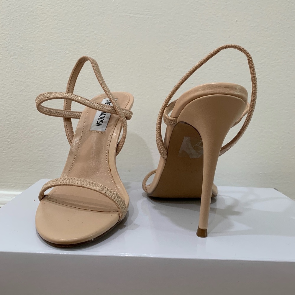 cream-Steve Madden Gabriella Heel